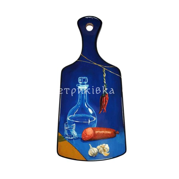 Фігурна дошка (28×14 см) «Натюрморт із горілкою та ковбасою». Ручний розпис