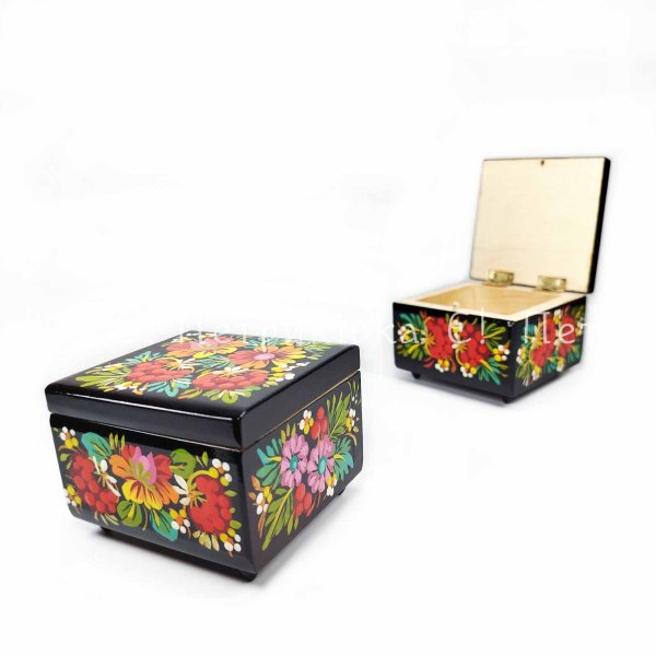 Скринька квадратна (8х8 см) з Петриківським розписом "Маленький букет"