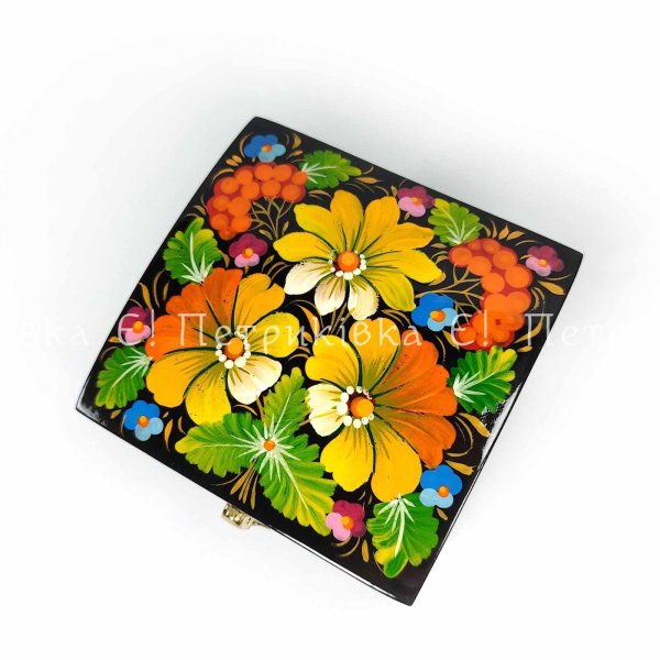 Шкатулкапрямокутна  з Петриківським розписом 11 *11*10,5 см "Квіти" з бархатом